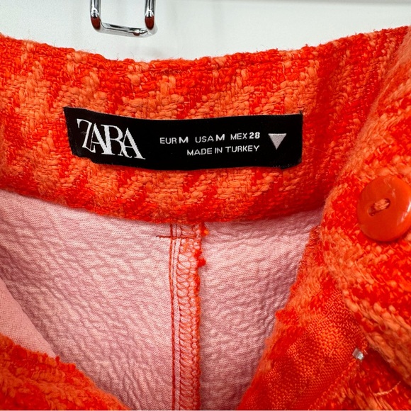 Zara Textured Orange Houndstooth Fray Hem Mini High Rise Shorts Size M Retro - Picture 8 of 9